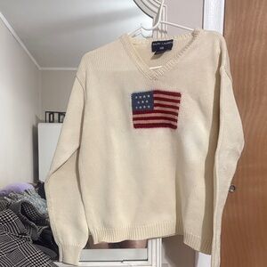 Ralph Lauren Cream Sweater with Flag Designing au